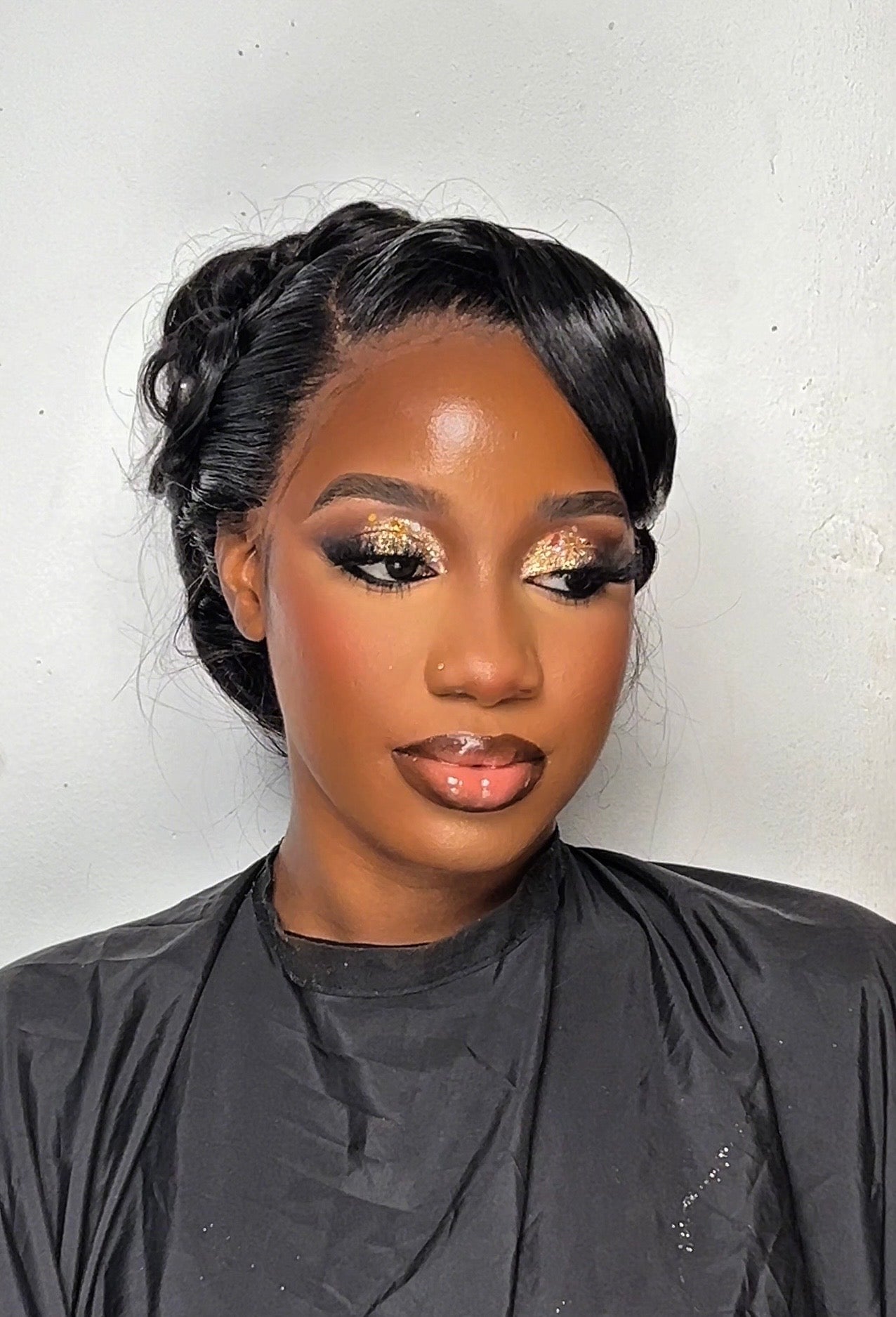 Servicios de peluquería y pelucas